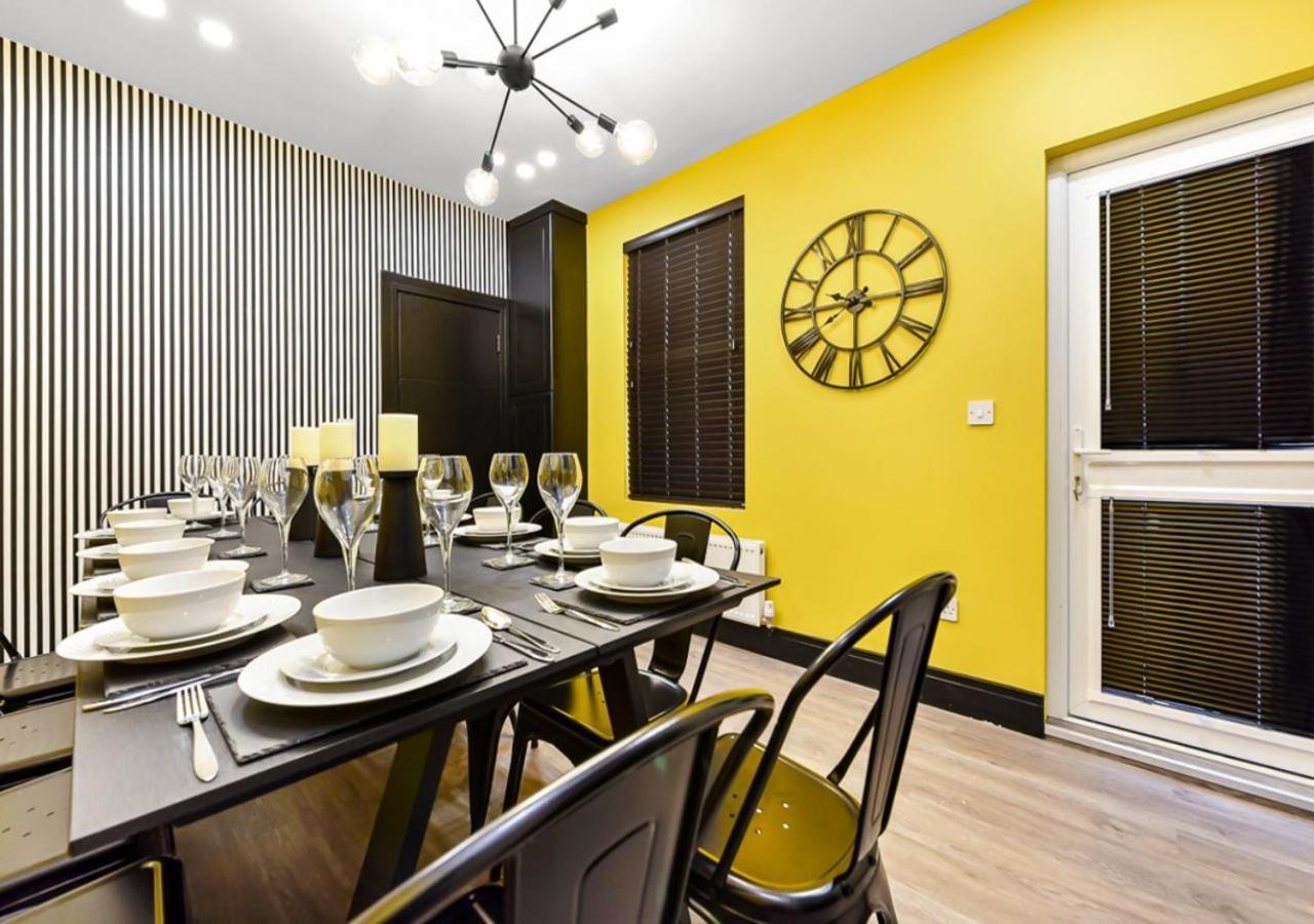 Bright & Colourful House - Best For A Large Groups Лондон Екстер'єр фото